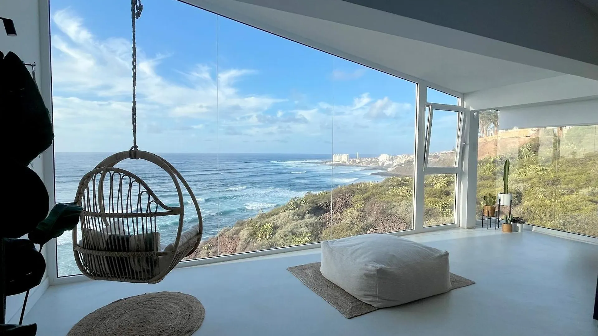 ¡Vistas Al Mar Y Lujo En Bajamar! Apto Boutique Bajamar  Bajamar (La Laguna)